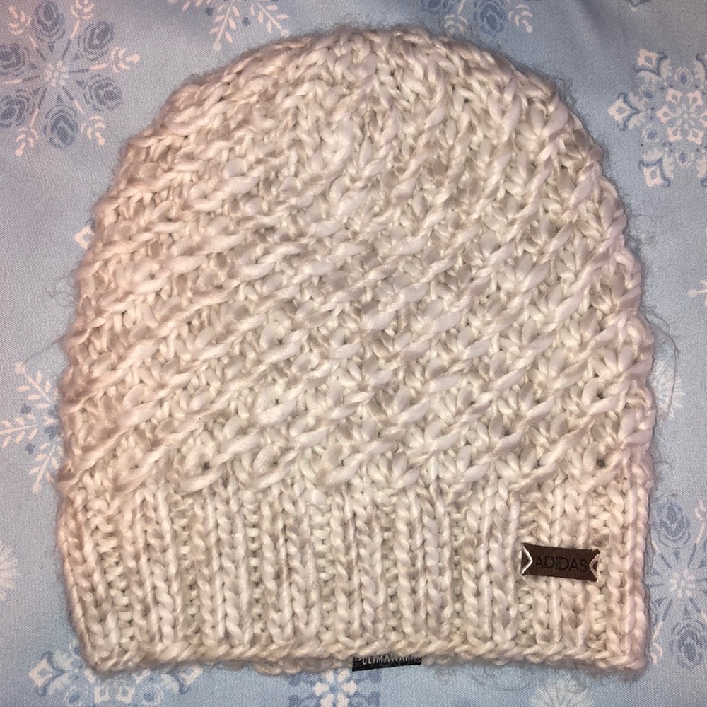 Adidas Super soft Women’s Whittier Beanie